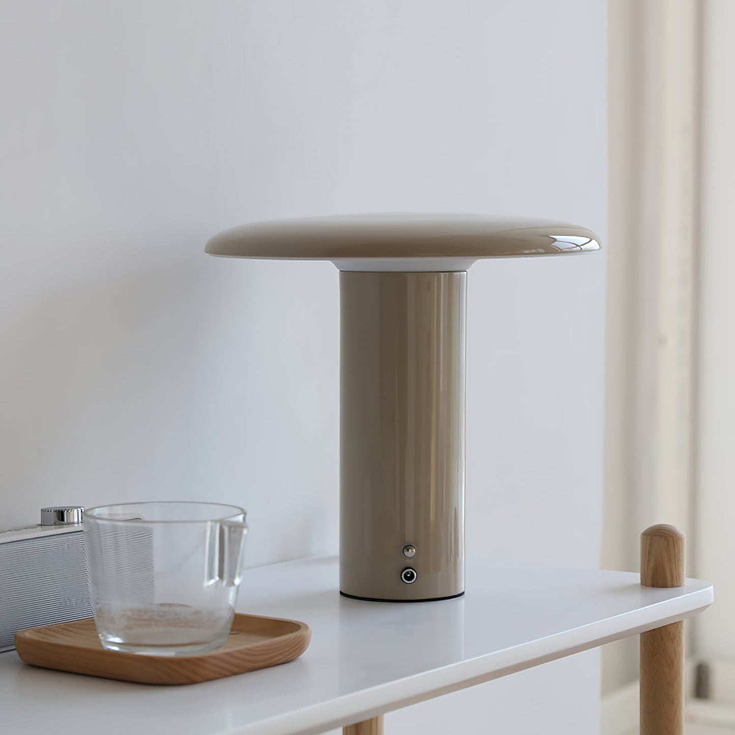Portable Table Lamp with Built-in Battery – Integrated LED Light for Home and Office 6