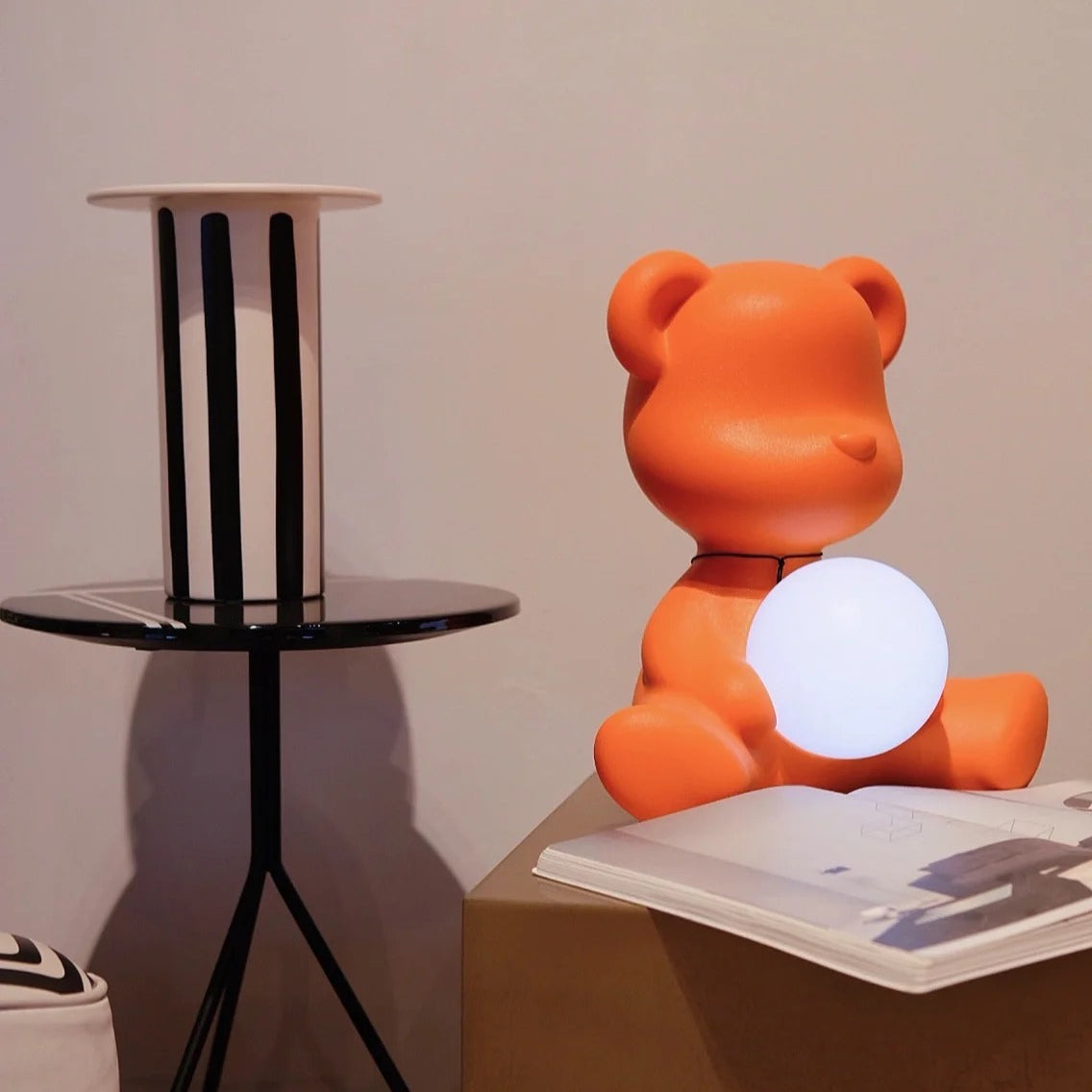 Cute Teddy Table Lamp with Integrated LED – Whimsical Design for Bedroom or Desk 6