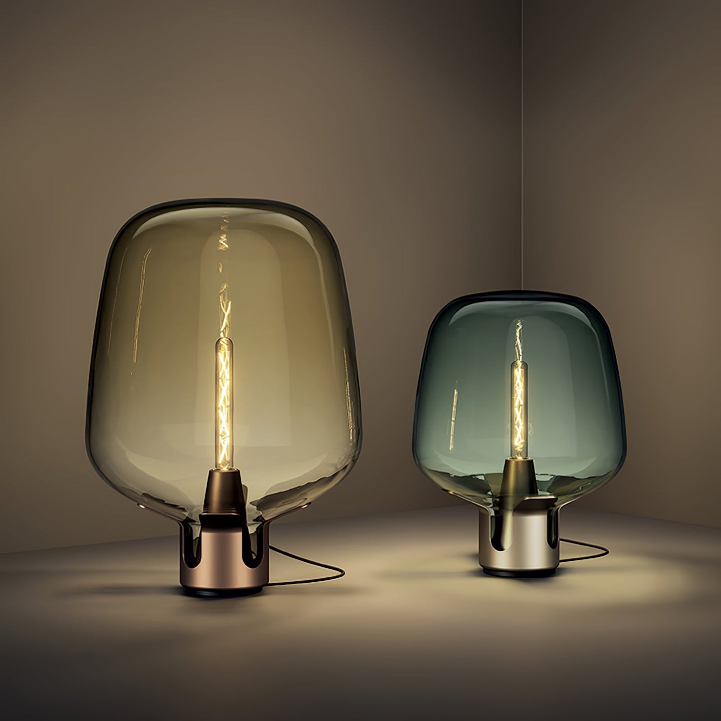 Stylish Table Lamp with Colored Glass – 35cm Diameter, Ideal for Living Room or Bedroom 3