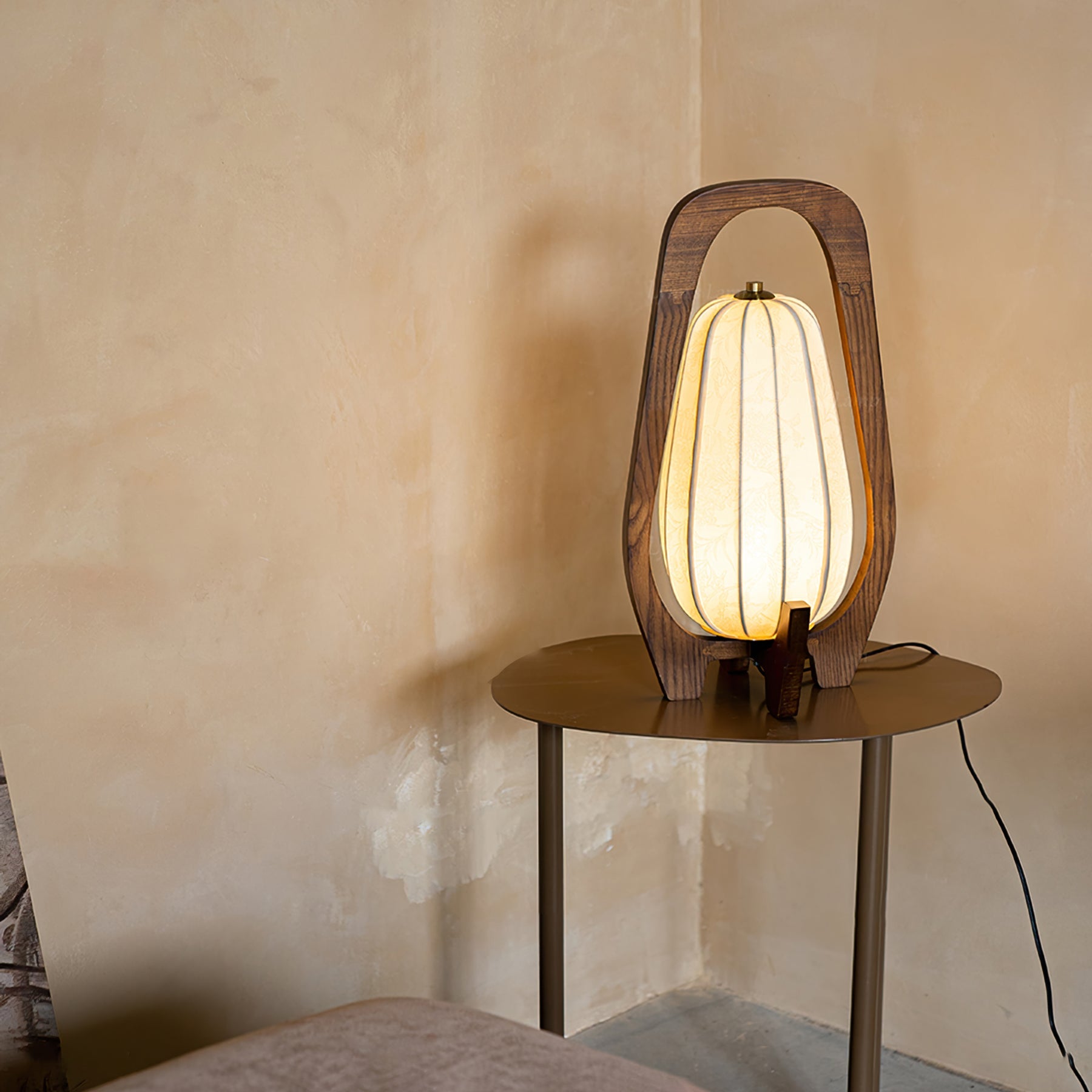 Elegant Wooden Table Lamp with Fabric Shade – Modern Rustic Design for Bedroom and Living Room 5