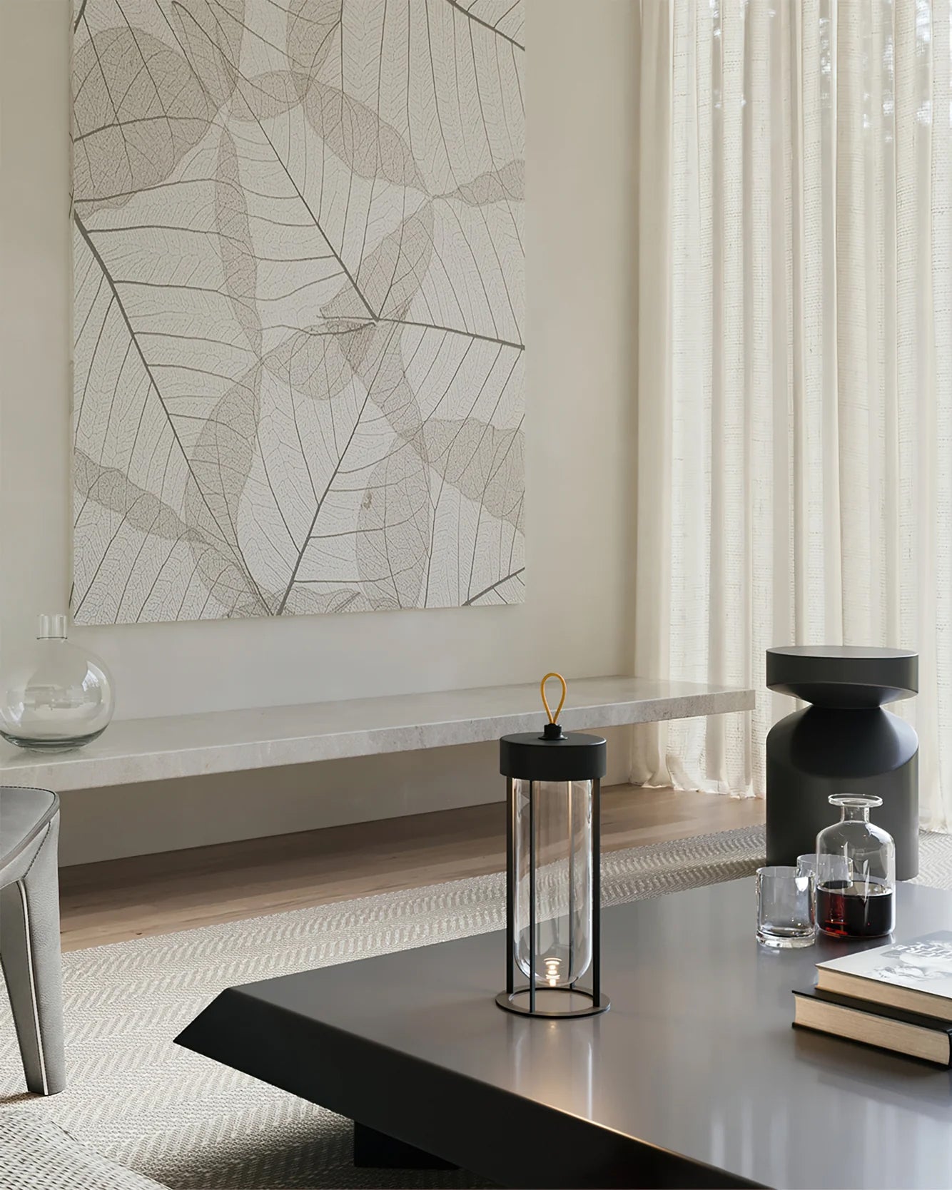 LED Table Lamp with Built-in Battery – Portable Lantern Design for Any Space 9