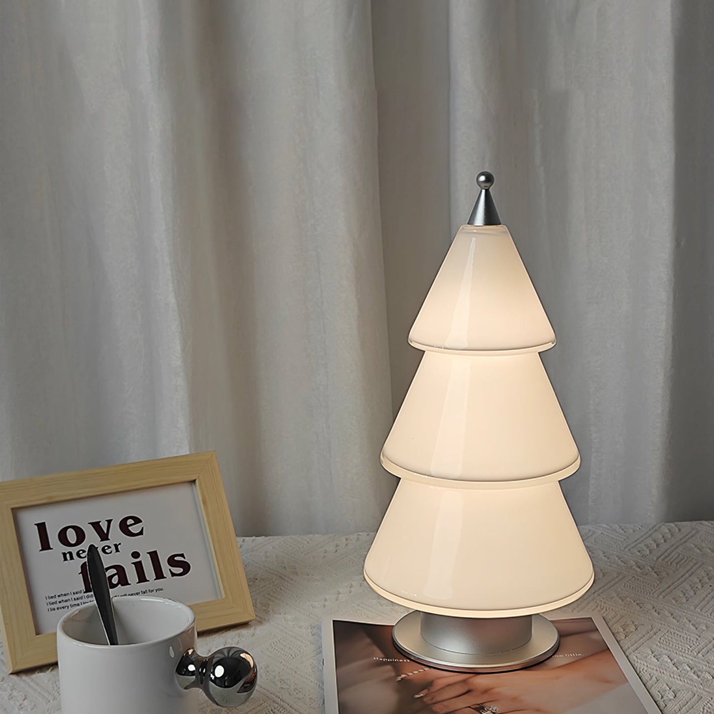 Modern Table Lamp with Touch Control – Cordless LED Bedside and Desk Lamp 6