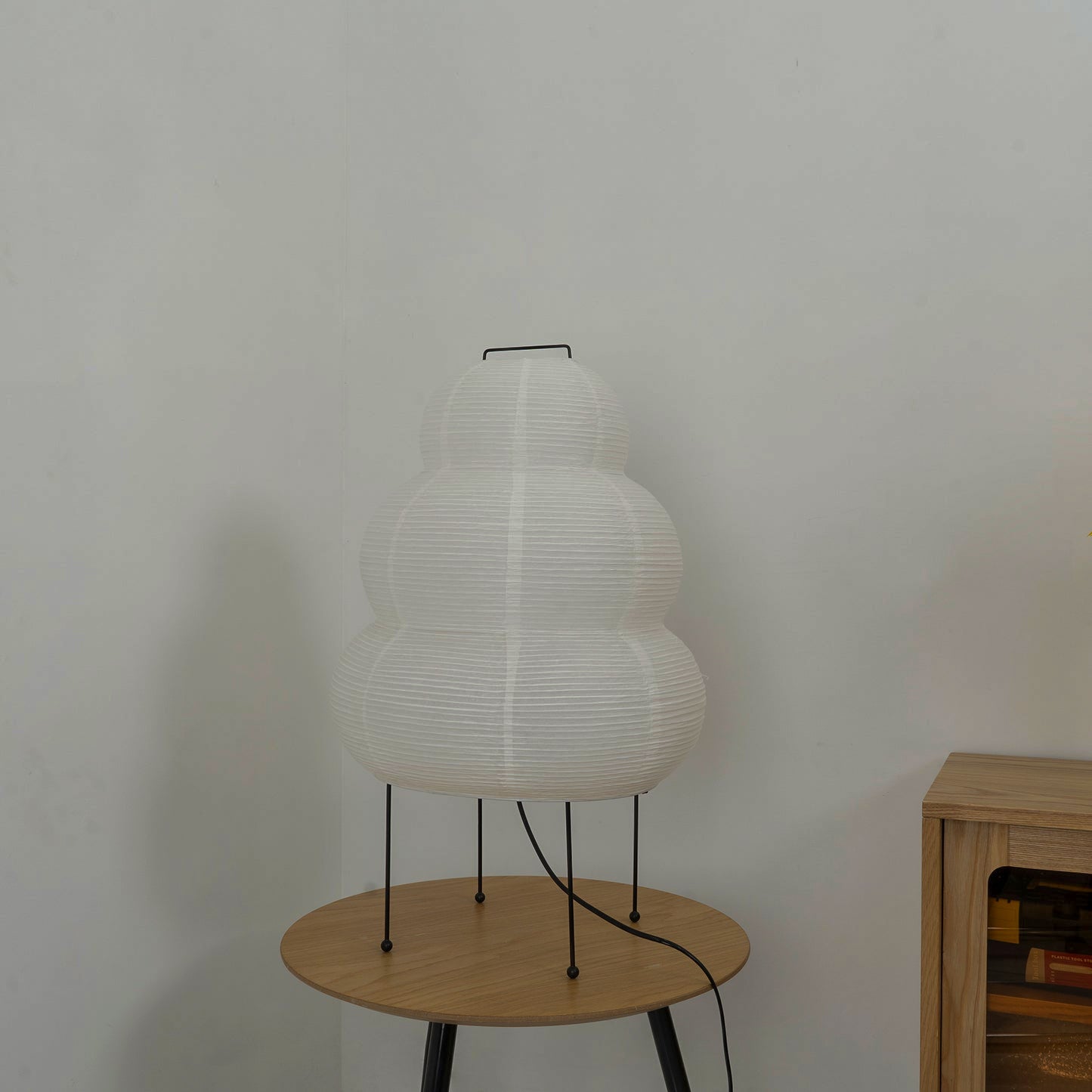 Washi Table Lamp with Mulberry Paper Shade – Elegant Indoor Lighting for Bedroom and Living Room 8