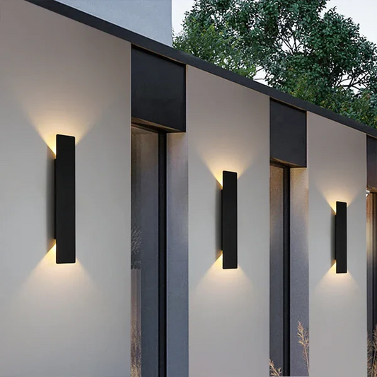 Waterproof LED Outdoor Wall Lamp - Durable Aluminum Light Fixture with Energy-Efficient LED 1