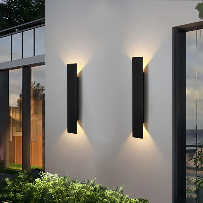 Waterproof LED Outdoor Wall Lamp - Durable Aluminum Light Fixture with Energy-Efficient LED 2