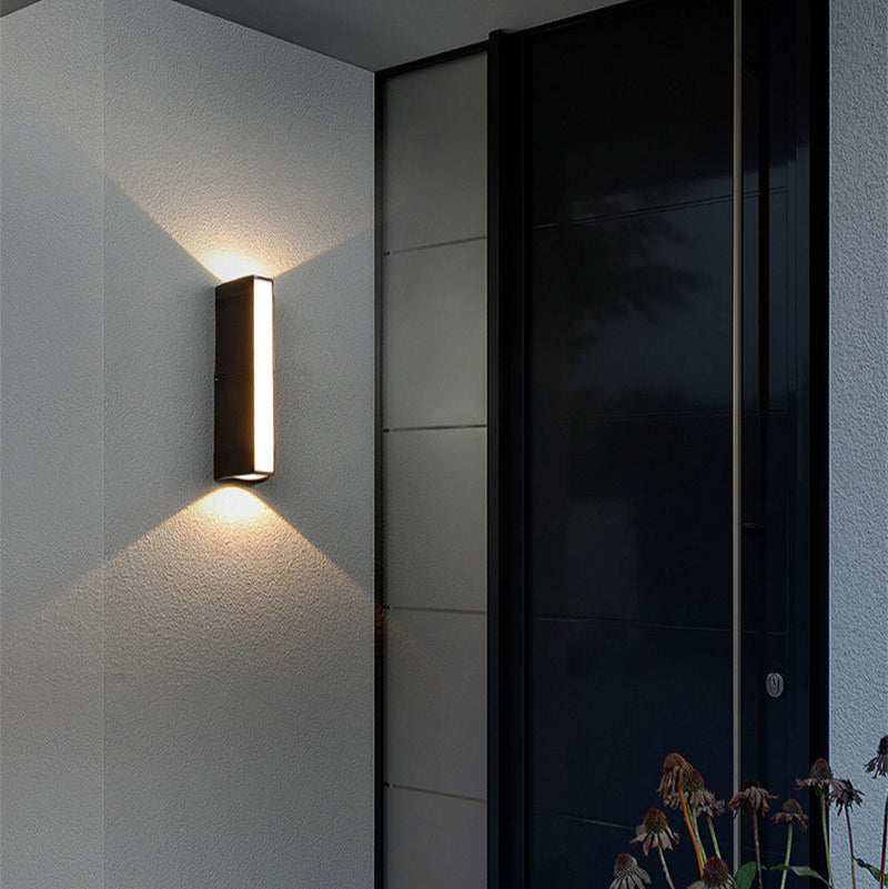 Waterproof Outdoor Wall Light – Energy-Efficient LED Exterior Wall Sconce for Patios and Gardens 6