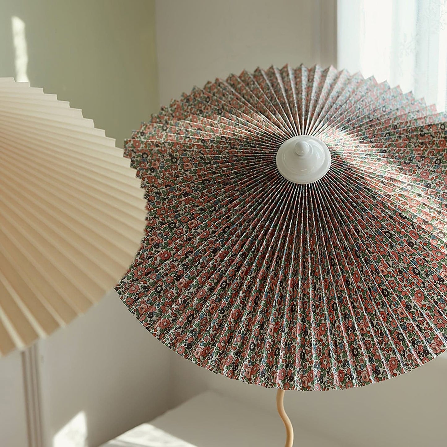 Wiggly Pleated Table Lamp with Handcrafted Shade – 43cm Diameter, Indoor Use 6